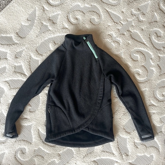 Athleta Girl Cozy Karma Wrap - Picture 1 of 8